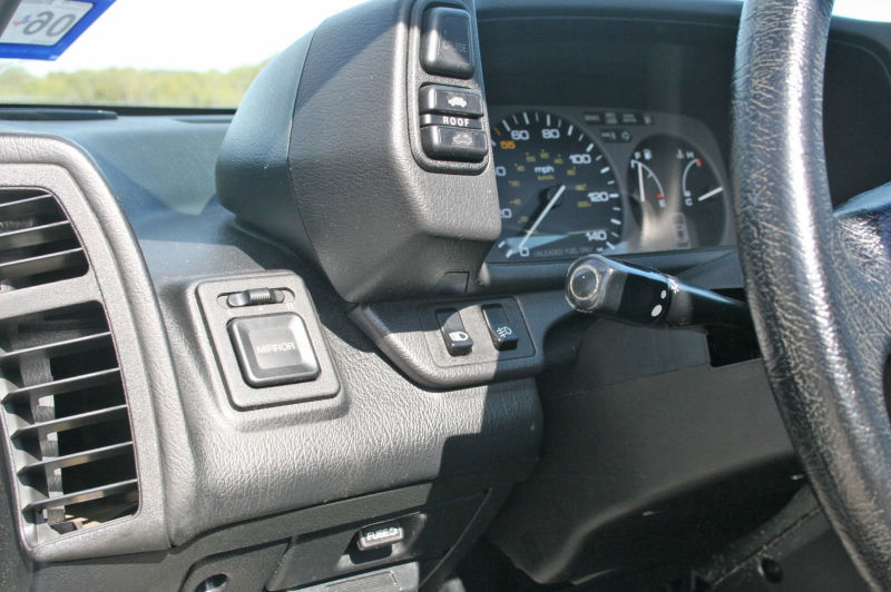 The Analog Joys Of Driving A Near-Perfect Old Honda Prelude Si